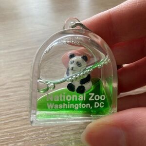 National Zoo Floating Panda Snow Globe Keychain ❄️🐼✨